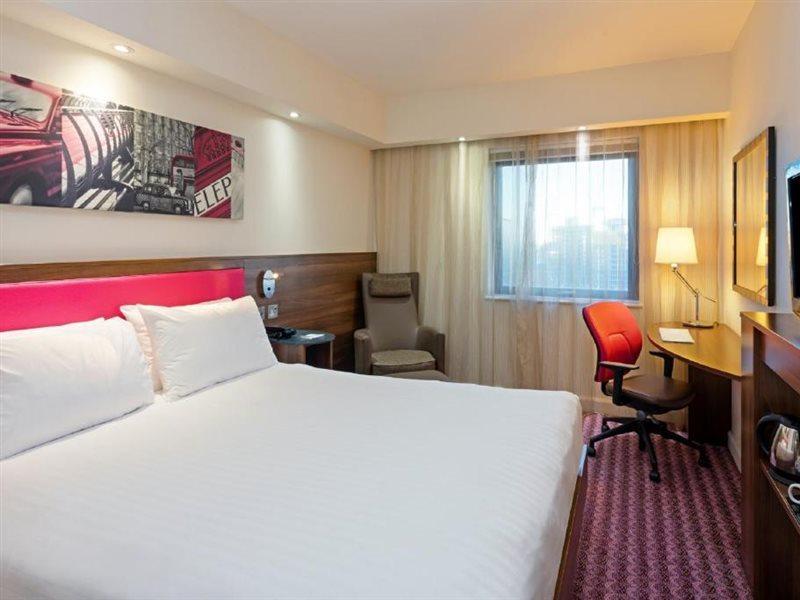 מלון Hampton By Hilton London קרוידון מראה חיצוני תמונה