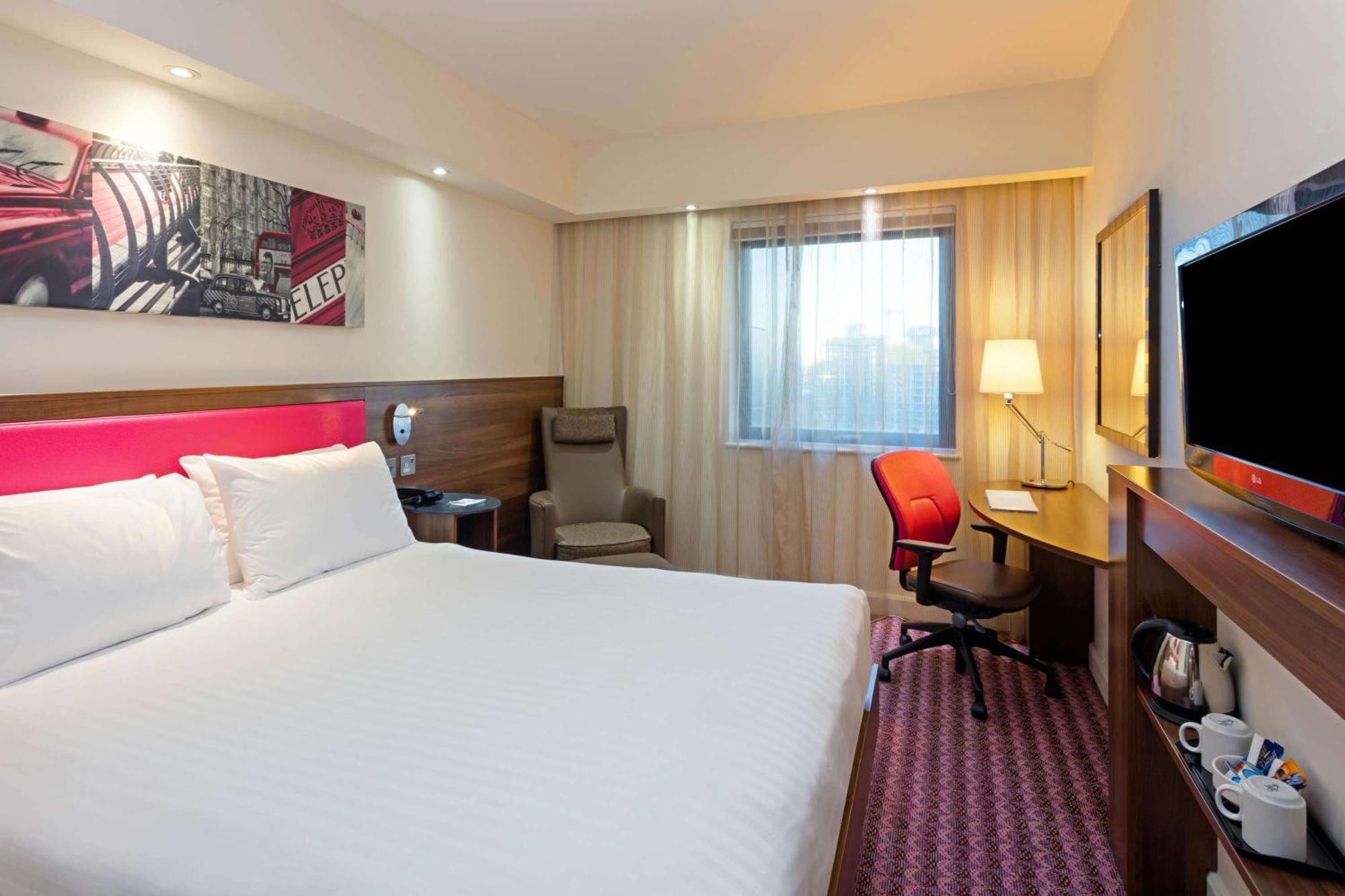 מלון Hampton By Hilton London קרוידון מראה חיצוני תמונה